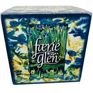 Faerie Glen Ready To Serve Figurine Munro 2007 789/4800 FGP858
